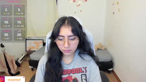 Snapshot of kat_ly_chan chatting on 09/09/25, 04:28 Kat       online show from 09/09/25, 04:28