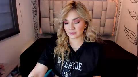 K A T A  H O O T online show from 11/10/25, 08:30