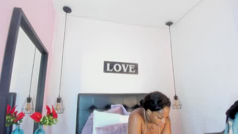 Snapshot of katalella___murillo chatting on 05/21/26, 02:29 katalella online show from 05/21/26, 02:29