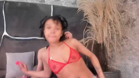 Kata And Layan online show from 12/21/25, 01:29