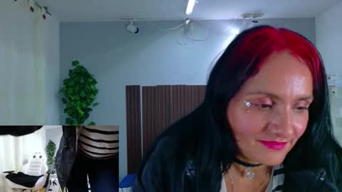 kate online show from 12/15/25, 03:11