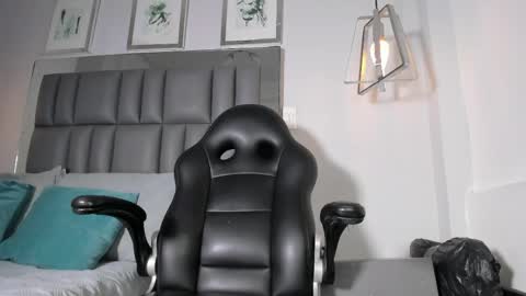 Snapshot of kataleya_west chatting on 05/16/26, 07:56 kataleya_west online show from 05/16/26, 07:56