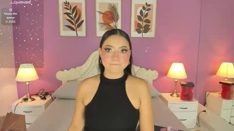 Kiara  online show from 03/26/26, 12:00