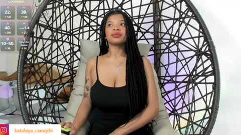 Snapshot of kataleyacandy chatting on 12/13/24, 09:09 Kataleya online show from 12/13/24, 09:09