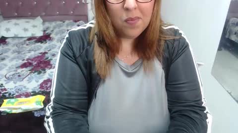 kataleyamilf69 online show from 03/27/26, 12:49