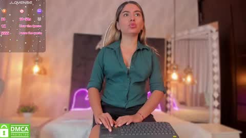 Kat online show from 02/21/25, 12:06