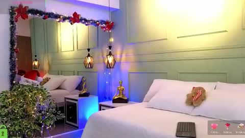 Kat online show from 12/04/25, 11:52