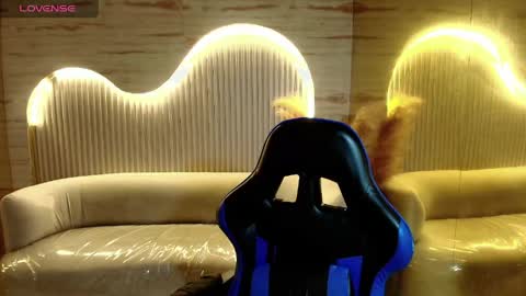 Katalina  online show from 04/29/26, 09:43