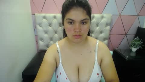 katalina santana25 online show from 09/08/25, 07:46