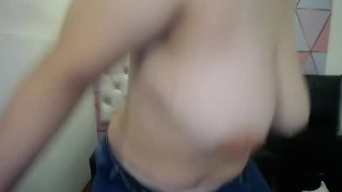 katalina santana25 online show from 04/12/26, 04:56