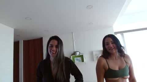 Katalina online show from 11/13/25, 04:28