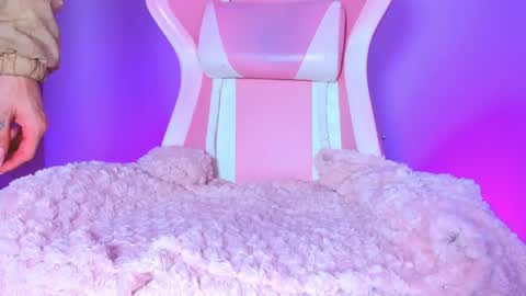 Snapshot of katalinaferreirax chatting on 05/19/26, 01:22 katalinaferreirax online show from 05/19/26, 01:22