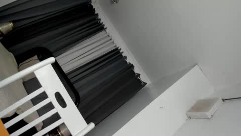 katalinahugecumxx online show from 11/13/25, 03:55