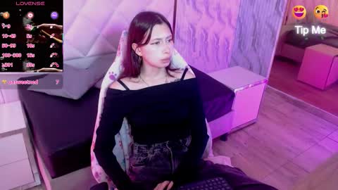 katana_tay online show from 01/13/26, 03:23