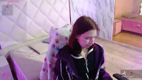 katana_tay online show from 02/17/26, 03:25