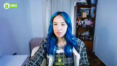 Snapshot of katara_a chatting on 12/19/24, 10:32 Maca online show from 12/19/24, 10:32