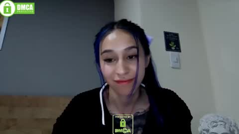Snapshot of katara_a chatting on 01/01/25, 12:11 Maca online show from 01/01/25, 12:11