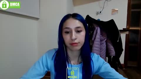 Snapshot of katara_a chatting on 01/05/25, 04:04 Maca online show from 01/05/25, 04:04