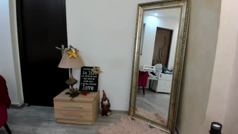 Kate online show from 01/04/25, 09:52