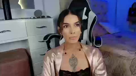 kate_bmoss_ online show from 09/25/25, 01:42