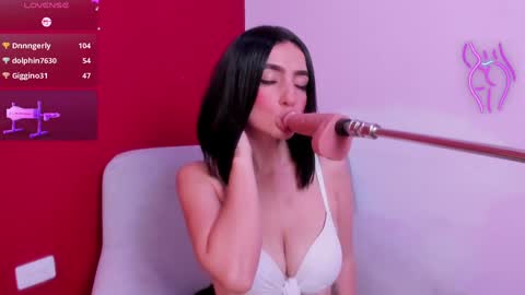 Kate  online show from 02/07/25, 03:08