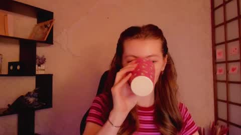 Kate online show from 02/14/25, 05:41