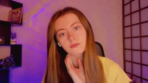 Kate online show from 02/18/25, 02:05