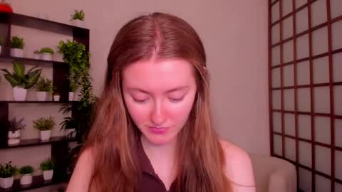 Kate online show from 09/25/25, 02:48
