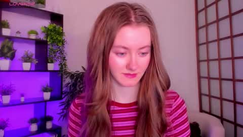 Kate online show from 11/25/25, 02:33