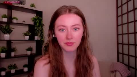 Snapshot of kate_cuddle chatting on 06/22/26, 02:24 Kate online show from 06/22/26, 02:24