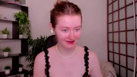 Snapshot of kate_cuddle chatting on 07/01/26, 02:13 Kate online show from 07/01/26, 02:13