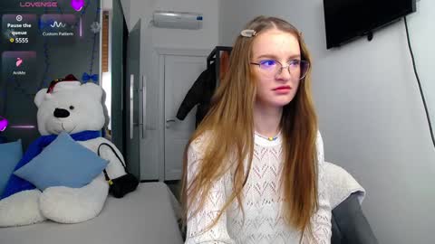 .Be kind and gentle with me and I will do my best for you.   online show from 01/03/25, 08:10