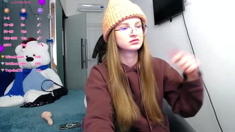 .Be kind and gentle with me and I will do my best for you.   online show from 01/14/25, 11:53