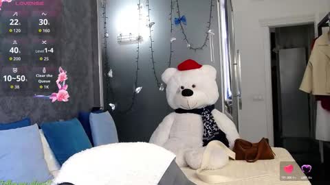 .Be kind and gentle with me and I will do my best for you.   online show from 10/11/25, 12:15