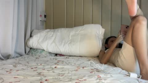 Trixie 31 online show from 03/31/26, 08:04