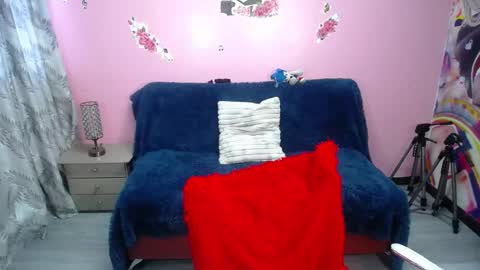 Snapshot of kate_lawrence_ chatting on 12/10/24, 11:54 kate_lawrence_ online show from 12/10/24, 11:54