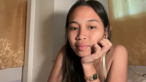 Snapshot of kate_mae chatting on 09/14/25, 10:53 katey online show from 09/14/25, 10:53