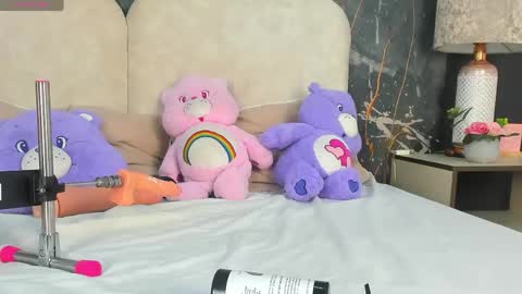 Kate online show from 05/21/26, 09:11