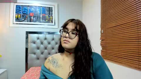 Snapshot of kate_pickman chatting on 05/09/26, 03:23 kate online show from 05/09/26, 03:23