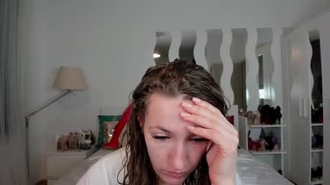 kate_redgar online show from 03/11/25, 11:33