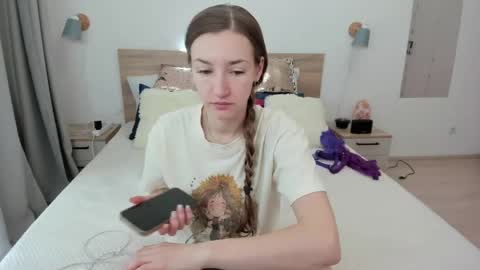Snapshot of kate_redgar chatting on 05/07/26, 07:47 kate_redgar online show from 05/07/26, 07:47
