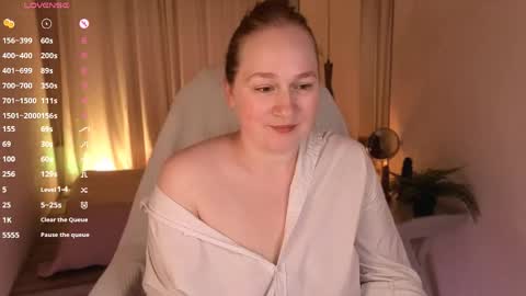 Snapshot of kate_rest chatting on 06/08/26, 11:32 Kate Follow me dear online show from 06/08/26, 11:32