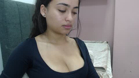 Snapshot of kate_stam chatting on 01/14/25, 02:32 Kari online show from 01/14/25, 02:32