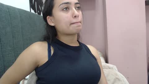 Snapshot of kate_stam chatting on 01/29/25, 04:30 Kari online show from 01/29/25, 04:30