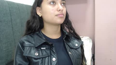 Snapshot of kate_stam chatting on 01/30/25, 02:04 Kari online show from 01/30/25, 02:04