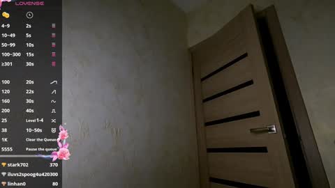 Snapshot of kate_swon chatting on 02/05/25, 12:53 Kate online show from 02/05/25, 12:53