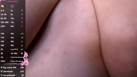 Snapshot of kate_swon chatting on 02/11/25, 05:47 Kate online show from 02/11/25, 05:47