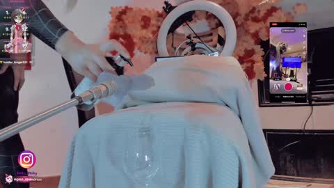 kate the pink girl online show from 01/22/25, 01:42