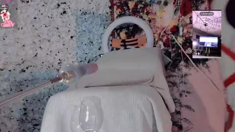 kate the pink girl online show from 11/03/25, 10:42