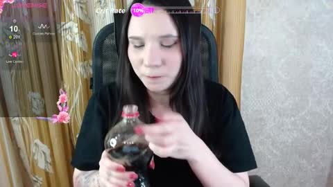 YourKate online show from 04/01/26, 06:16